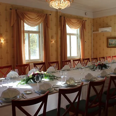 Next Patruunantalo Szálloda 4*
